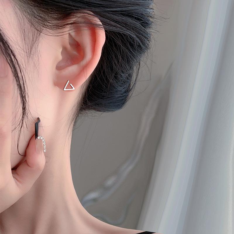 Triangular Earrings Simple Earrings Temperament Ears Colons and Ear Holes Without Taking Off Earrings Trend