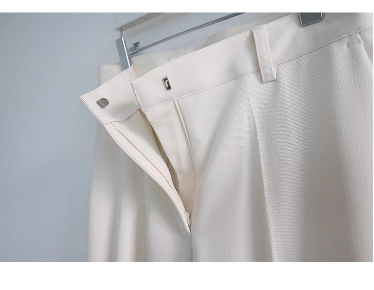 High-Waisted Women's Petite Flare Pants - Autumn/Winter 2024 Collection
