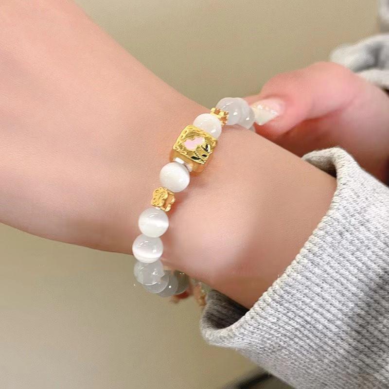 Eye Gorgeous Cats Stone Beaded Bracelet Highfashion Unisex Wrist Accessory