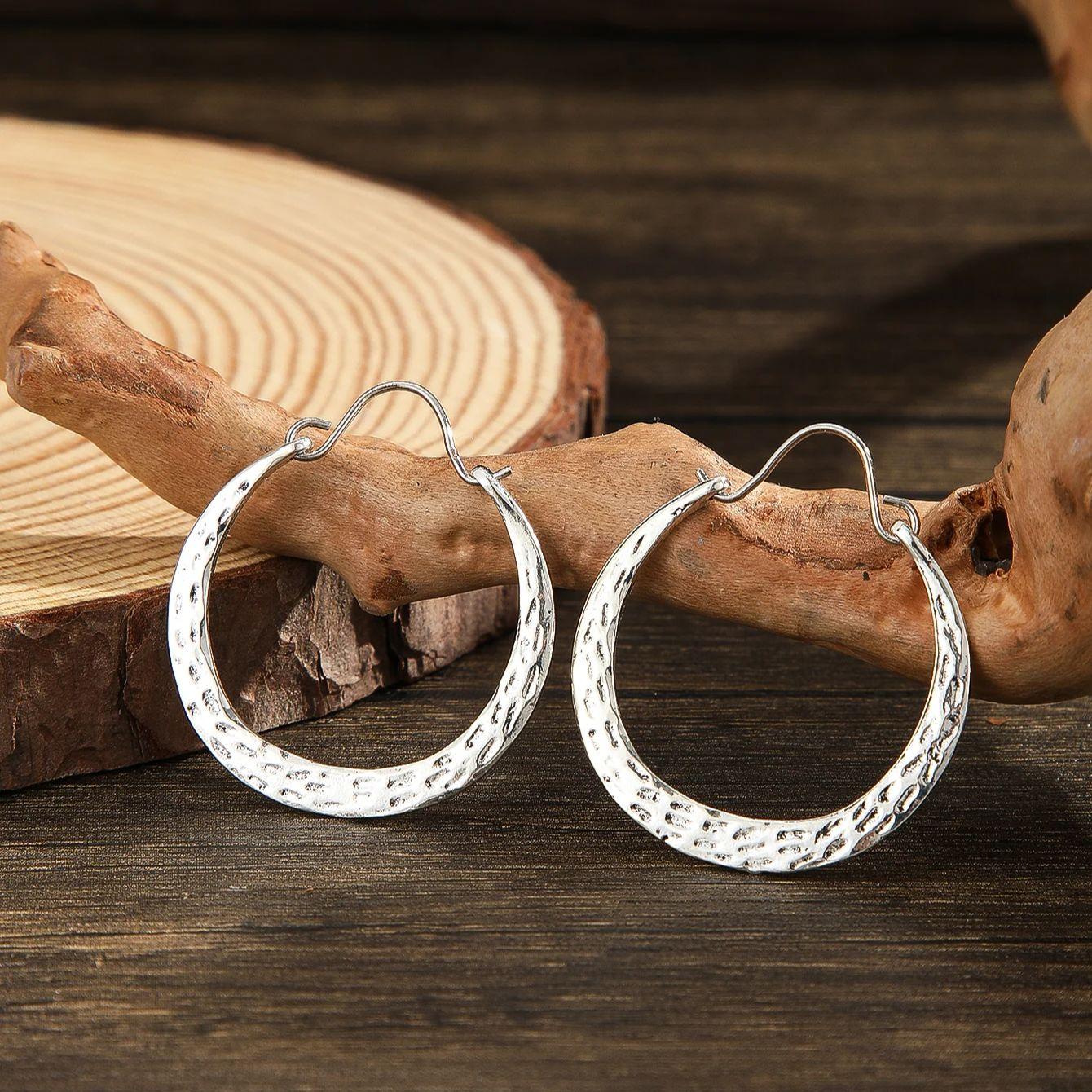 Retro Large Hoop Earrings Round Loop Earrings for Women Exaggerate Party Jewelry Gifts