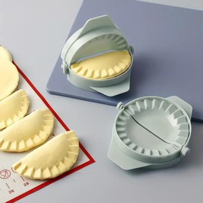 Kitchen Aid Dumplings Maker Mold Hand Dough Press Dumpling Clip Lazy Ravioli Pie Maker Jiaozi Making Gadget Kitchen Pastry Tool
