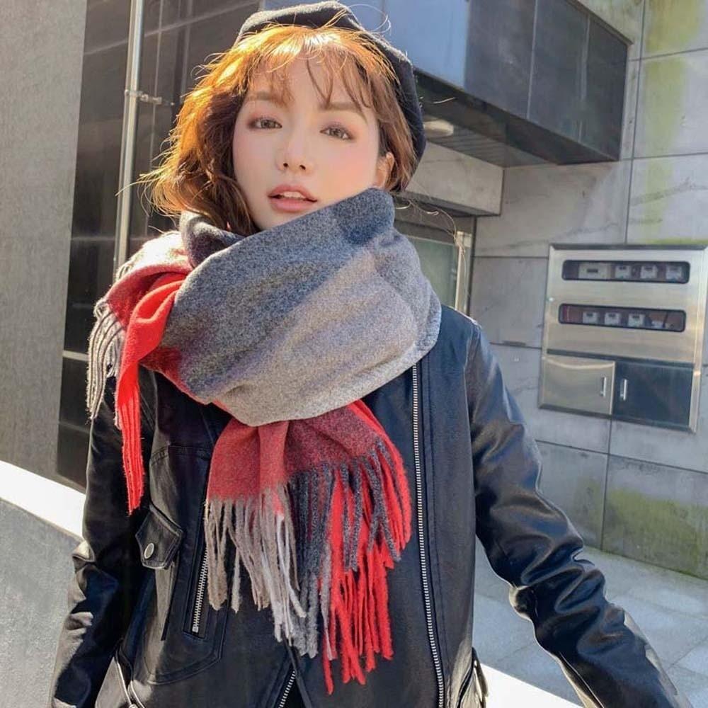 Polyester Knitted Wool Scarf Soft Long Neckscarf with Tassel Soft Classic Plaid Scarf  Women