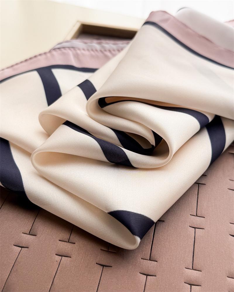 Women S Plaid Printed Silk Like Square Scarf For Sun Protection