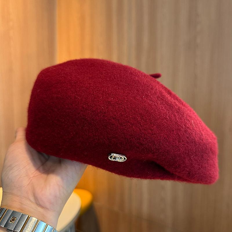 Y2K FashionBeret für Damen, bonbonfarbene Künstlermütze mit Lederabzeichen und Satinfutter, Handwäsche/Trockenreinigung, vielseitig für Herbst und Winter