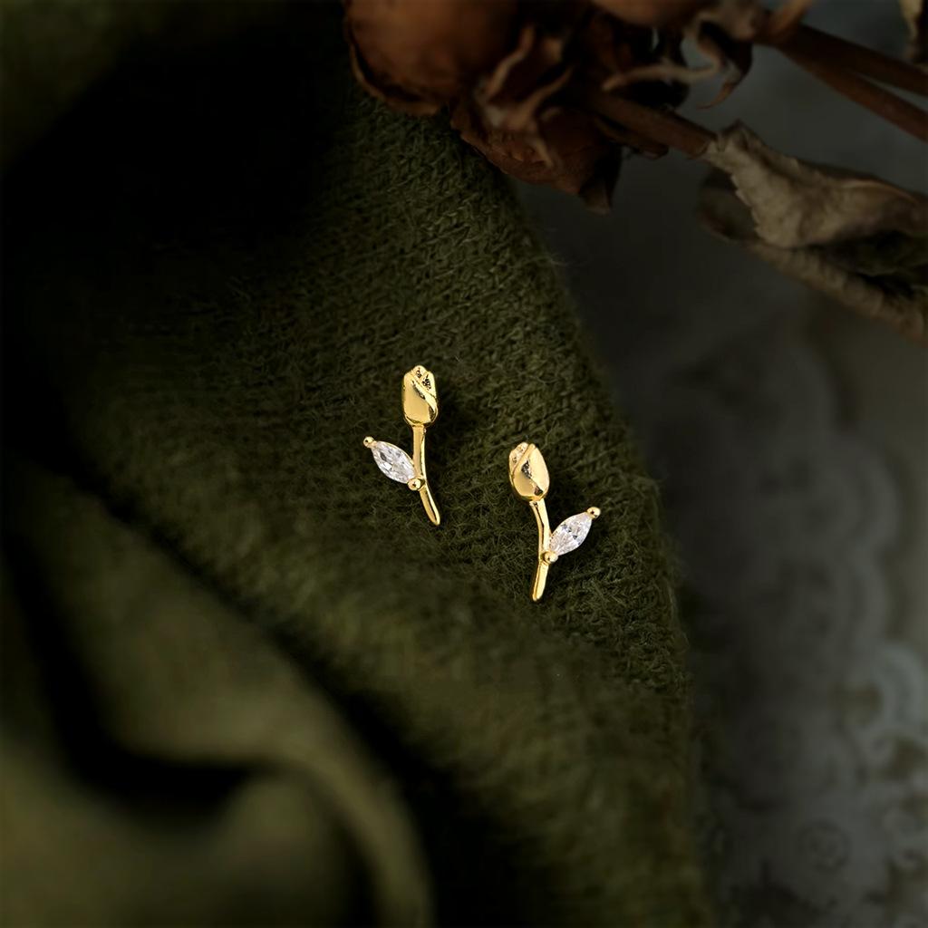 

Tulip 925 Silver Ear Studs, 14K Gold Plated, Minimalist Ins Style
