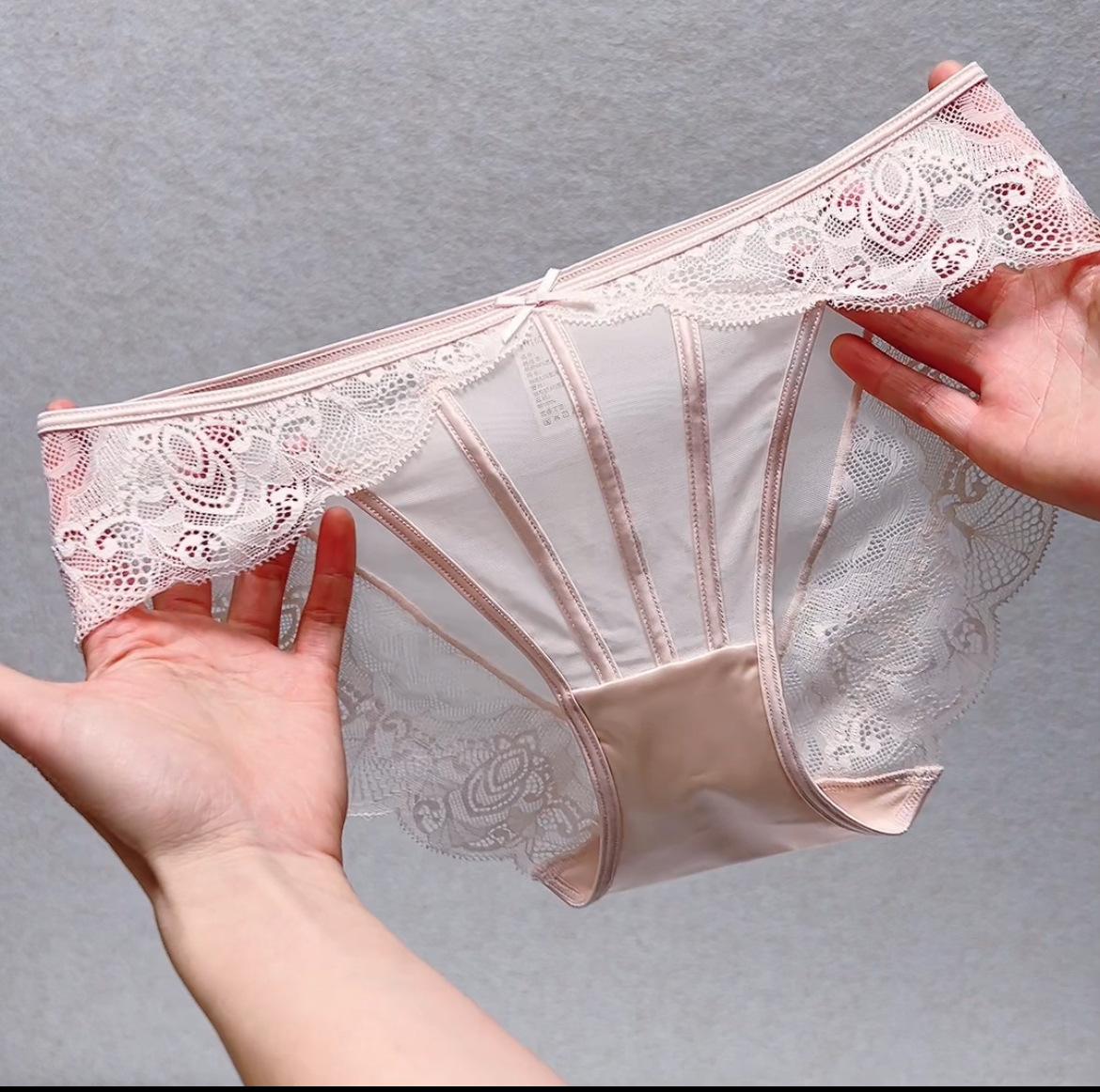 

Жіночі мереживні трусики Середня посадка Трикутні стрінги Еластичний пояс Сексуальні Зручні Сексуальна бікіні-білизна Зухвалі трусики Хіпстери Трусики з мереживною обробкою L
