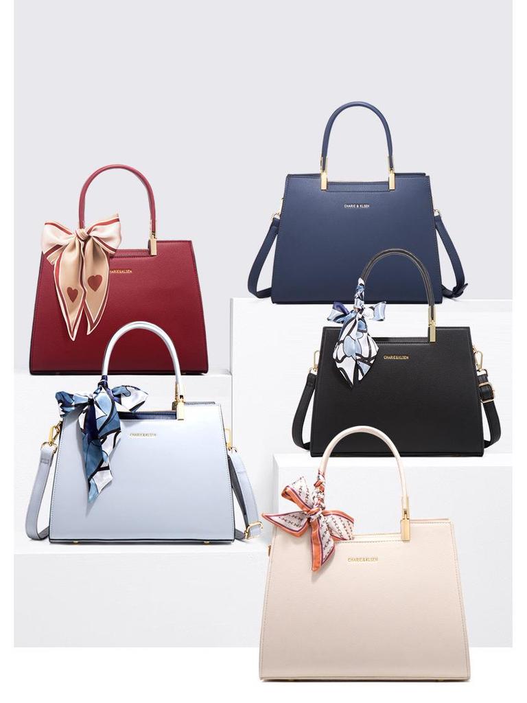Autumn/Winter 2024 Fashionable Versatile Women's Shoulder & Crossbody Bag - European & American Trendy Style.