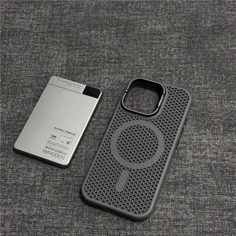 Applicable To iPhone17PROMAX Honeycomb Breathable Heat Dissipation Magnetic Lens Holder Mobile Phone Case Apple 16 Protective Case