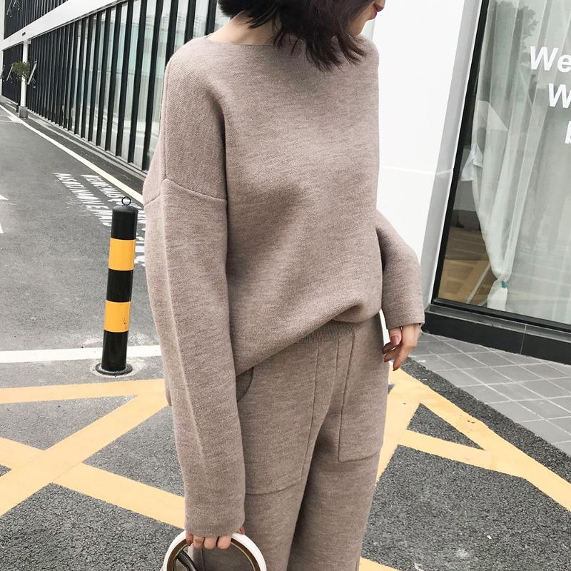 Knitted 2 Pieces Tracksuit Women Spring Autumn Winter O-neck Loose Sweater+Ankle-Length Pants Set with Pocket