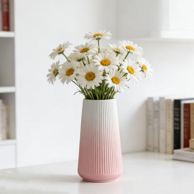 White Ceramic Vase Small Ribbed Textured Flower Vase for Pampas Grass Home Living Room Bedroom Dining Table Farmhouse Kitchen Shelf Table Decor