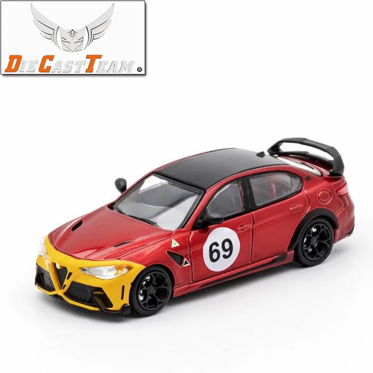 QGDM1 DCT 1/64 Alfa Romeo Giulia Juliet GTA Car Alloy Motor Vehicle Diecast Metal Model Kids Xmas Gift Toys for Boys