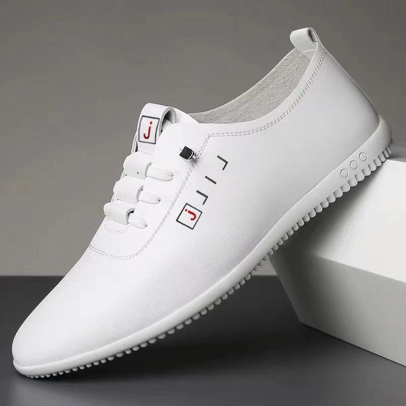 

New spring and summer pu Doudou shoes fashion trend casual soft-soled men s Doudou shoes lazy one-pedal men s shoes 39 білий