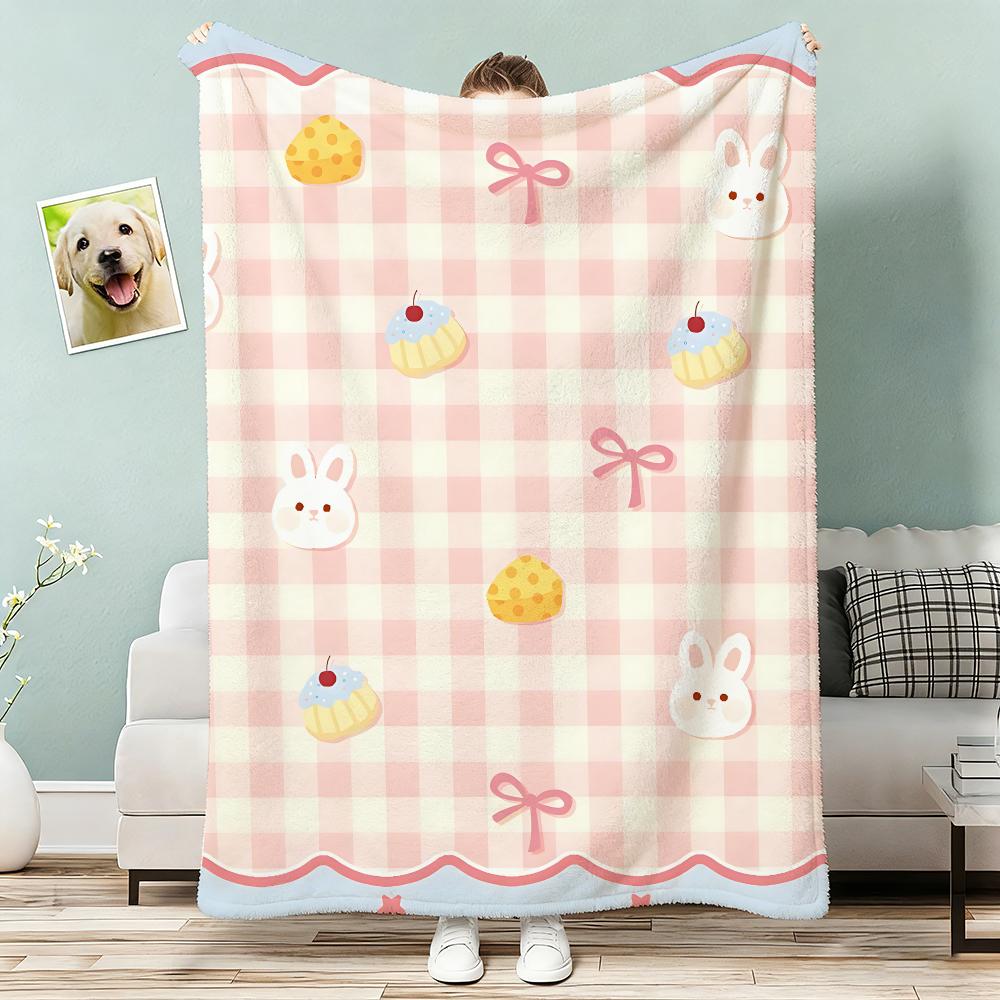 Trendy Flowers And Animals Throw Lightweight 240G Flannel Blanket Soft Skin-Friendly For Summer Cooling