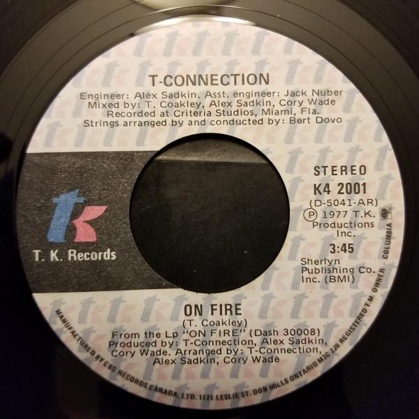 

7-дюймовая пластинка TCONNECTION On Fire Cush K42001 T.K. Записи 1977 Канада Танцевальная Электроника Б/У