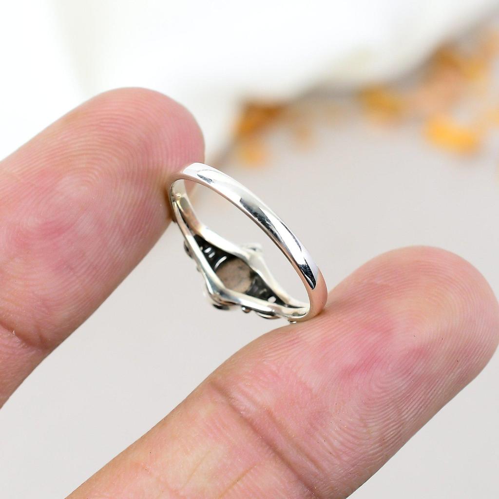 Labradorite 925 Sterling Silver Pear Gemstone Boho Style Handmade Ring For Women