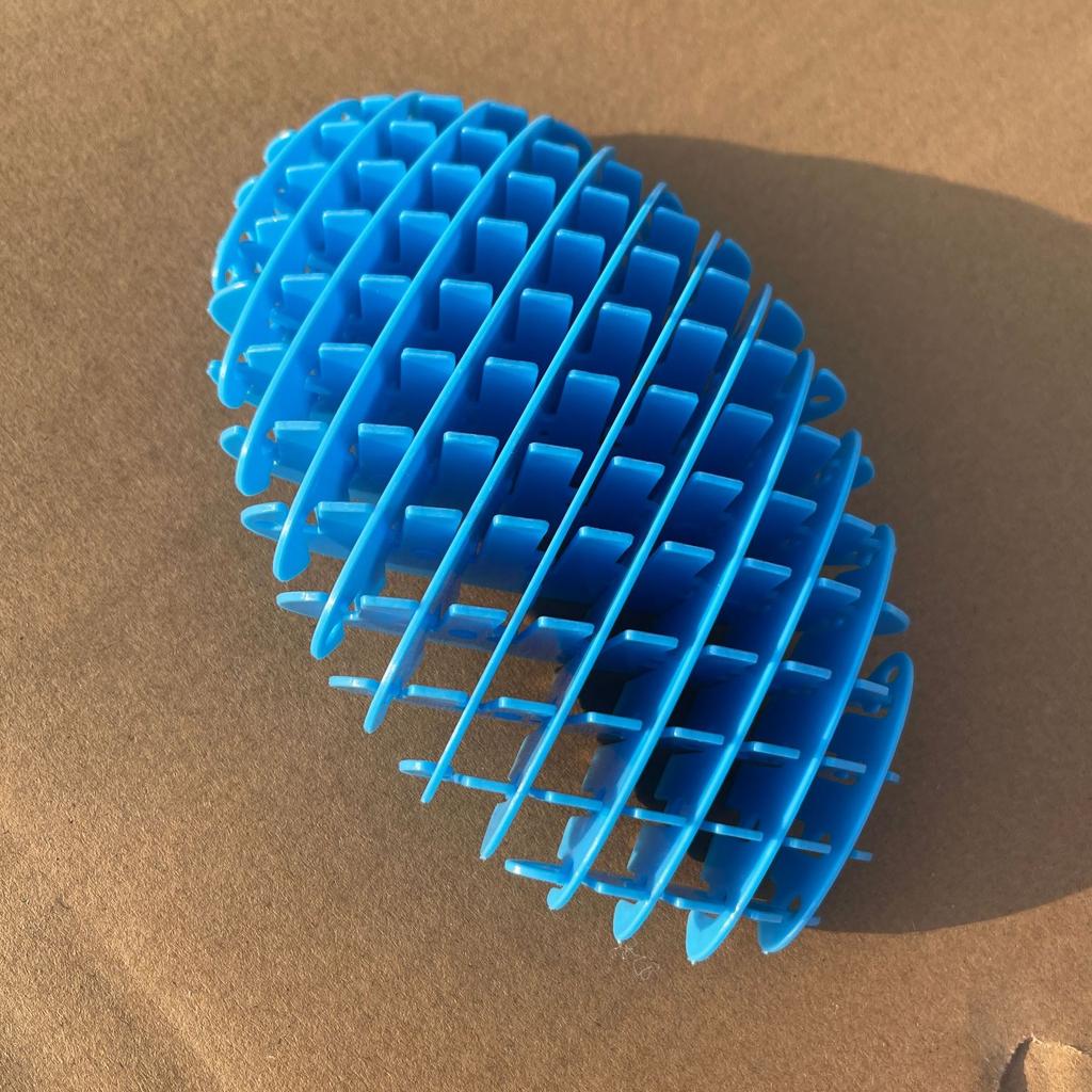 Dekompressiooniventilaatori mänguasi Dekompressioondeformatsiooni uss Uus eksootiline mänguasi deformatsioon elastne mänguasi elastne võrk 10cm