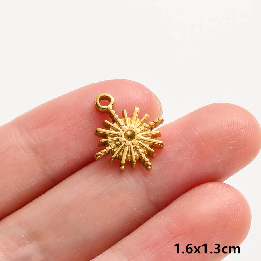 6Pcslot Real Gold Plated Space Alien Pendants Astronaut Sun Moon Star Charm Stainless Steel Charms For Jewelry Making Supplies