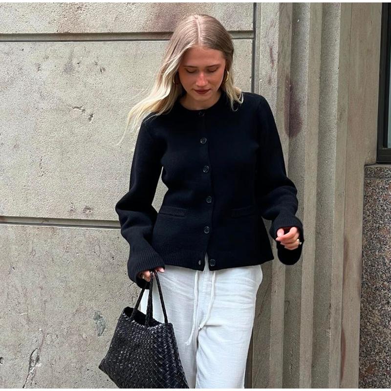 Ležérní pletený kardigan pro ženy Jednobarevný Slim O-výstřih Dlouhý rukáv Jednořadé zapínání Kapsa Dámské kabáty 2024 Podzim Nové Dámské pleteniny