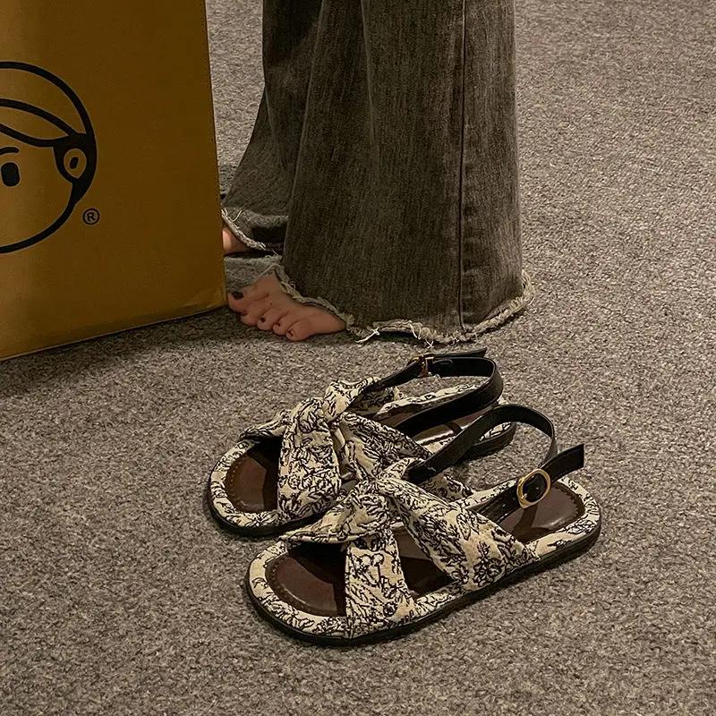 Fashion Buckles Flat Rubber Sandals for Women New Breathable Fashion Footwear Summer 2025 Comfortable High Quality On Offer Woman Shoes