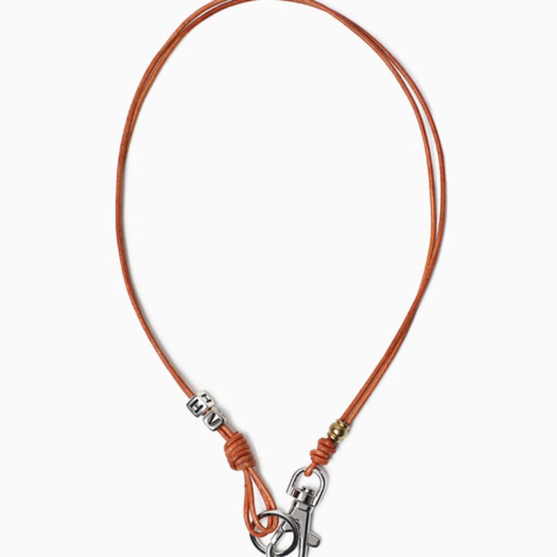 HolidayVisitor Refined Leather Necklace