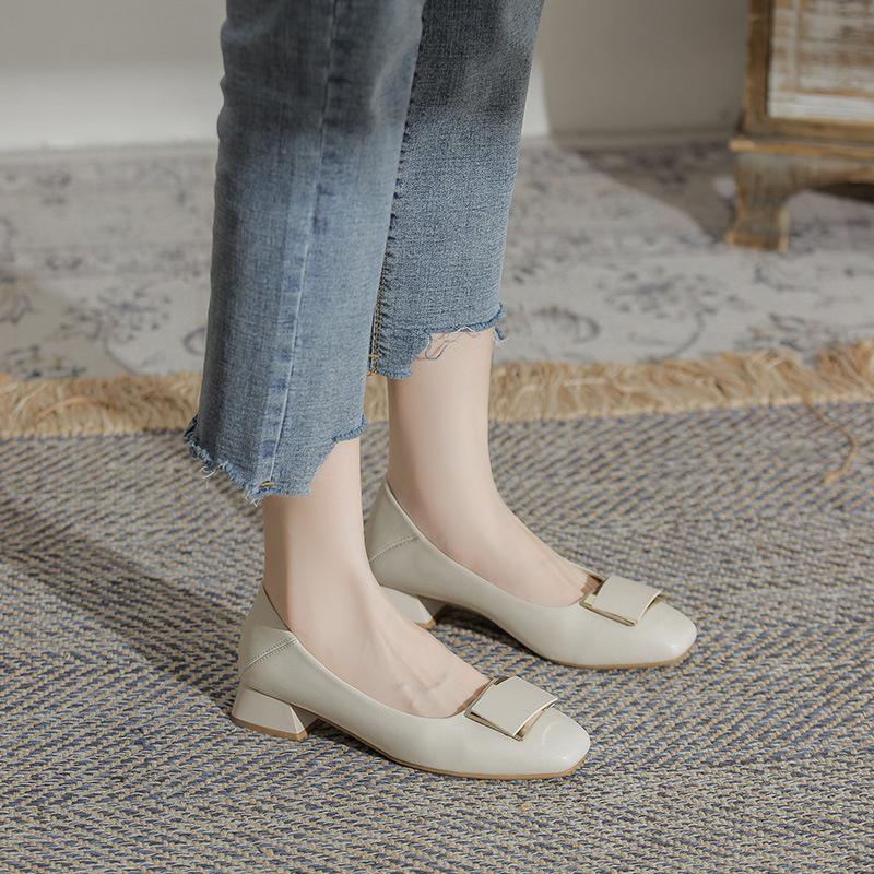 Leather thick heel single shoes women's new versatile temperament medium heel shallow mouth mother shoes French professional high heels