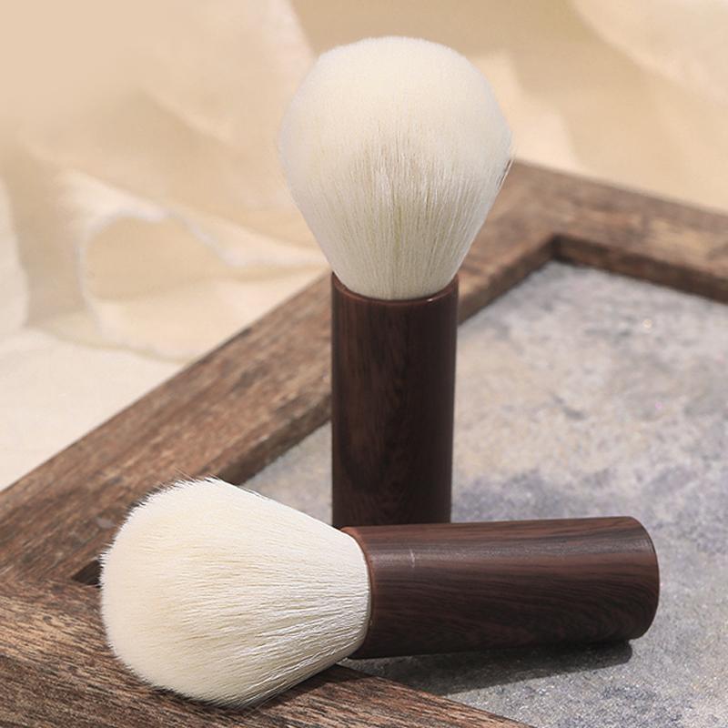 

1PC Soft Bristle Wooden Handle Nail Dust Brush Professional Nail Powder Remover Salon Home Manicure Cleaning Accessory белый