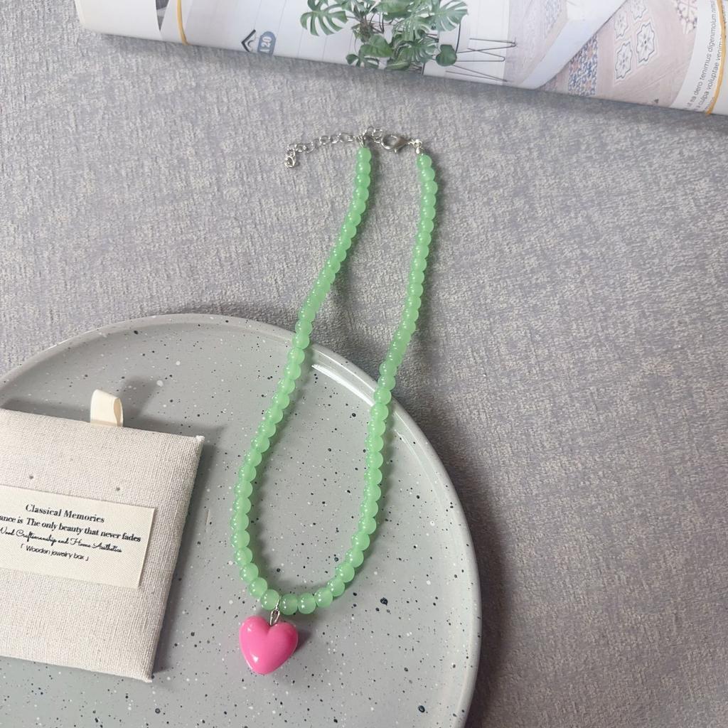 Trendy Resin Heart Pendant Candy Color Glass Beaded Chain Necklace For Women Girl Clavicle Chain Charms Jewelry Accessories Gift