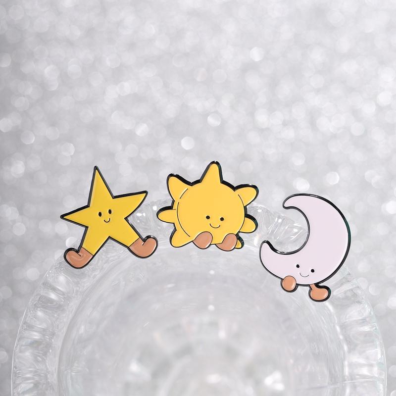 Sun Moon Star Enamel Pins Cartoon Kawaii Smiling Space Brooches Lapel Badges Cute Celestial Design Jewelry Gift for Kids Friends