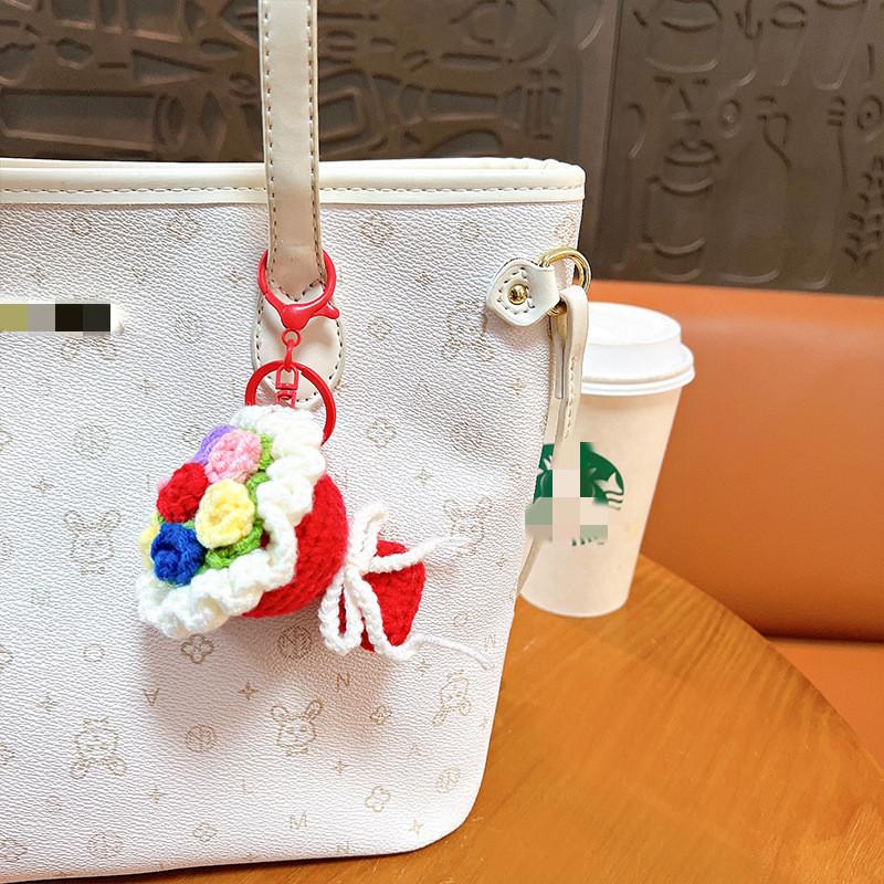 Handmaking Rose Bouquet Crochet For Gifts Knitted Mini Flower Bouquet For Bag Pendant Cute Bouquet Bag Charm