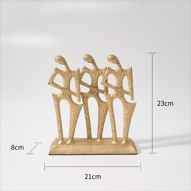 

Modern Figurines Creative Metal Figurine Luxury Living Room Elegant Sculptures Aesthetic Bedroom Ornaments Home Decorations