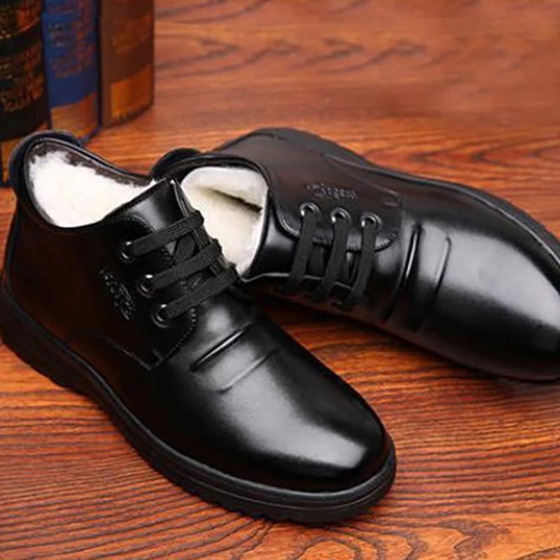 Fashion Winter Men Shoes 2025New Casual Leather Shoes Winter Plush Cotton Shoe Warm Business Office Shoes Men's Ankle Boots Botas Hombre
