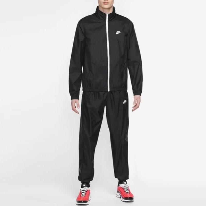 Nike Giacca con cerniera e colletto alto tinta unita e jogger in vita elasticizzata Set da uomo Set sportivo Nero DR3337-010