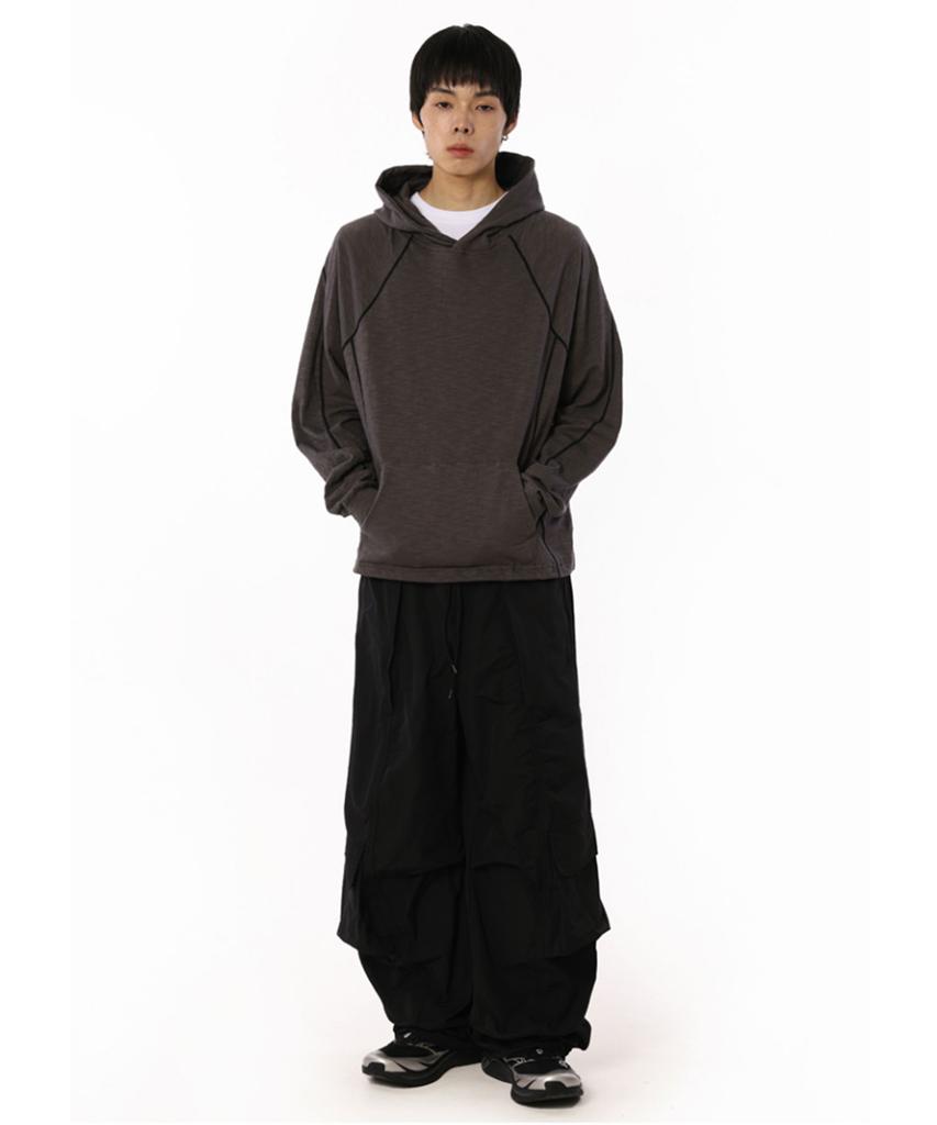 BOUNDARY Multi-Pocket Shirred Nylon Pants [Black]