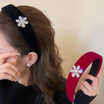 Bentiță de Crăciun Roșie Catifea Retro Franceză 2023 pentru Femei - Eleganță Luxoasă de Iarnă