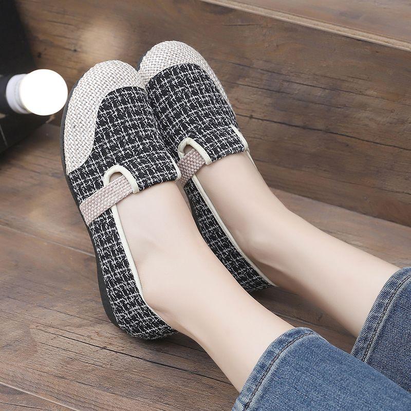 Scarpe Singole da Donna Antiscivolo Nuove Traspiranti con Pedale Casual da Donna di Mezza Età e Anziana
