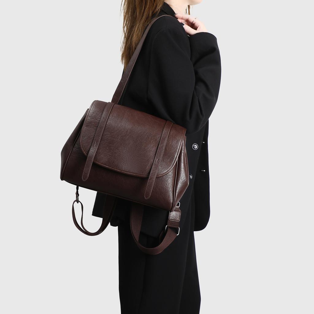 New stylish commuter handbag for women, niche large-capacity vintage messenger bag, high-end tote backpack