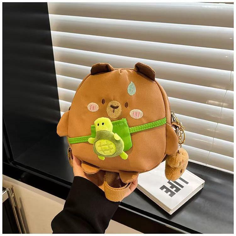 

2025 Милая плюшевая сумка-кроссбоди в виде капибары - Легкая парусиновая сумка через плечо для детей 20cm