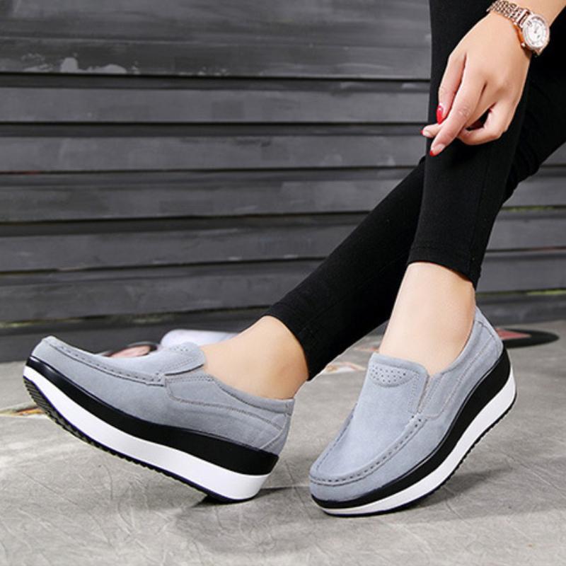 Cow Suede Slip-on Loafers Women Fashion Platform Shoes Non-slip Walking Rocker Shoes Elegant Mother Shoes