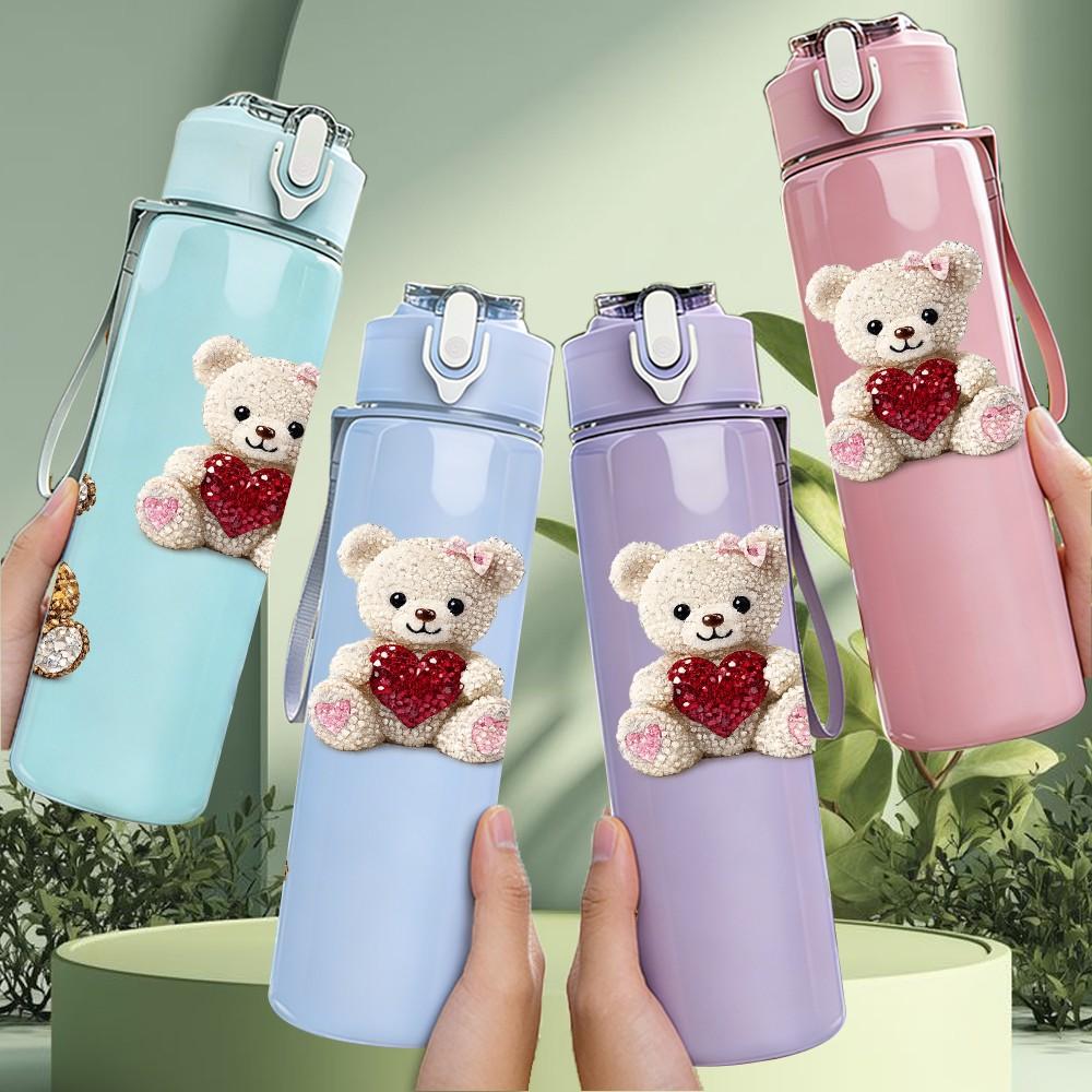1PC Teddy Bear Toy Group Cartoon Print 750ml Color Plastic Sports Water Bottle Leakproof Flip Straw Lid Suitable for Sports Office Home Use