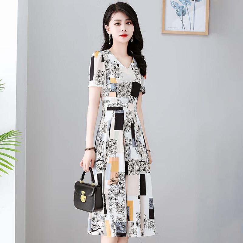 Elegant Plus Size V-Neck Printed A-Line Midi Dress