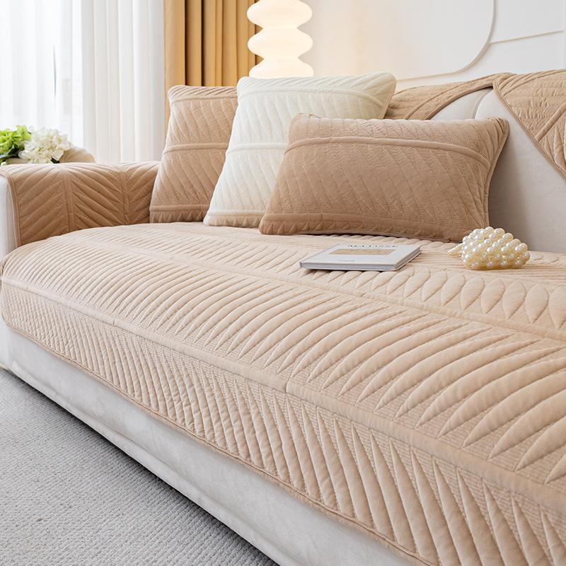 Light French Cream Style Sofa Cushion Plush Non-Slip Cushion  New Autumn and Winter Thickened Sofa Cover Cloth