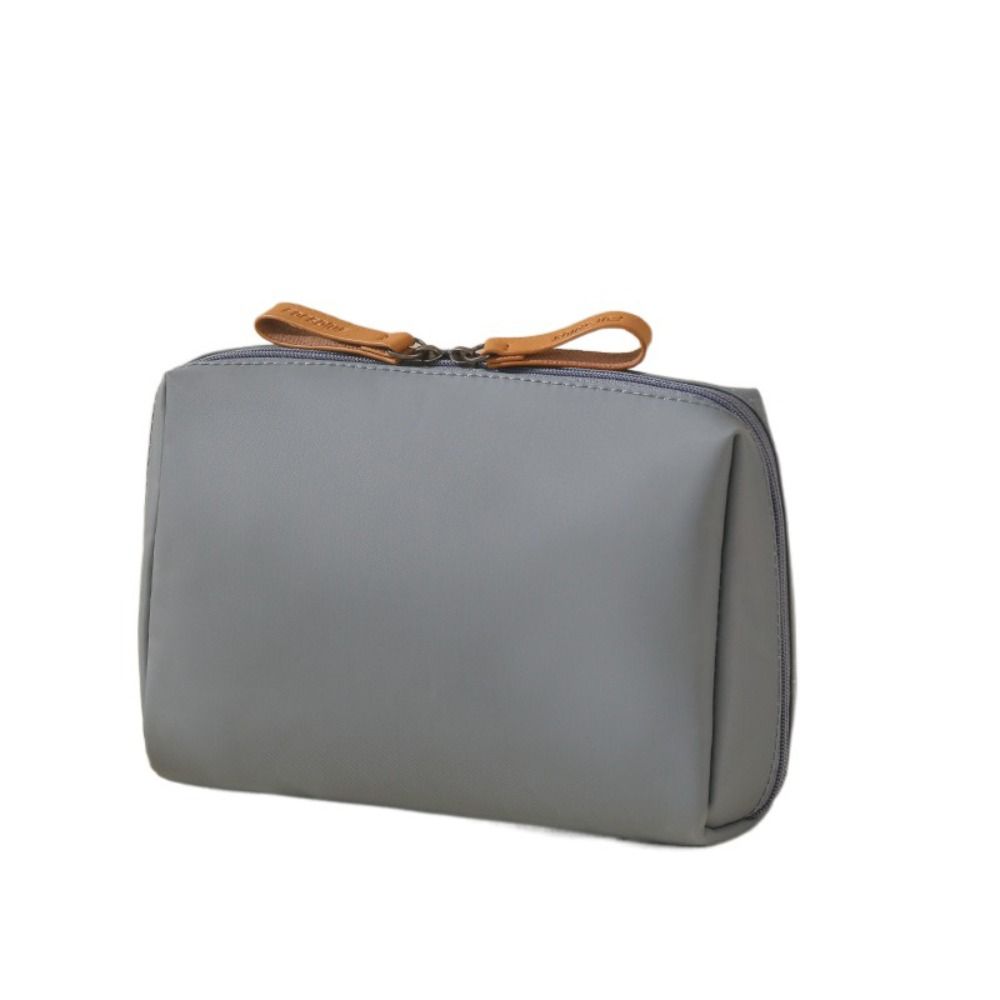 Large Capacity Travel Cosmetic Bag Waterproof Portable Makeup Pouch Bag Solid Color Korean Style Toiletry Organizer Women