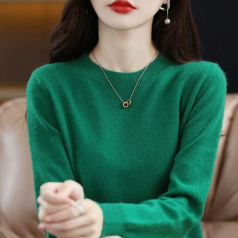 Autumn and Winter Round Neck Wool Knitted Sweater Base Sweater Loose Inner Layer Wool Women's Wool Top Fashionable and Versatile