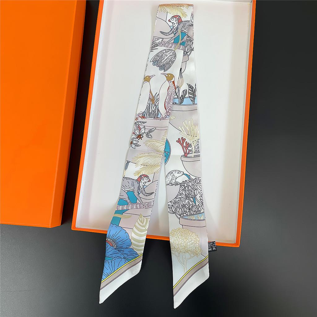 Double Colored Paisley Twill Silk Scarf New Brand Design Luxury Scarf Women Foulard Skinny Bag Scarves Neckerchief Hair Headband