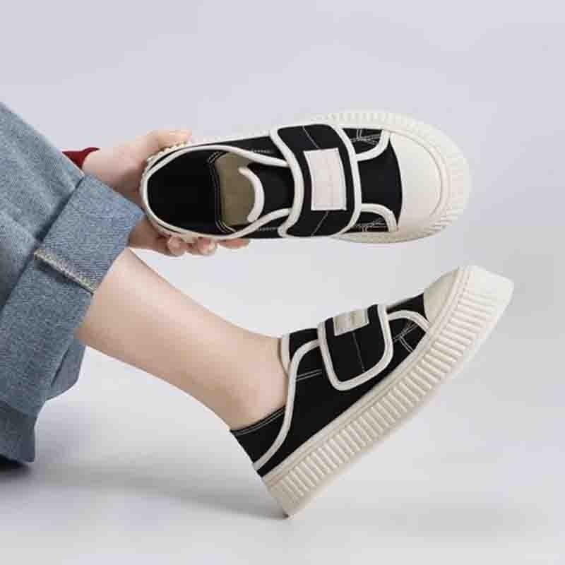 2025 summer breathable Velcro canvas shoes female niche versatile step heel two wear platform student biscuits white shoes