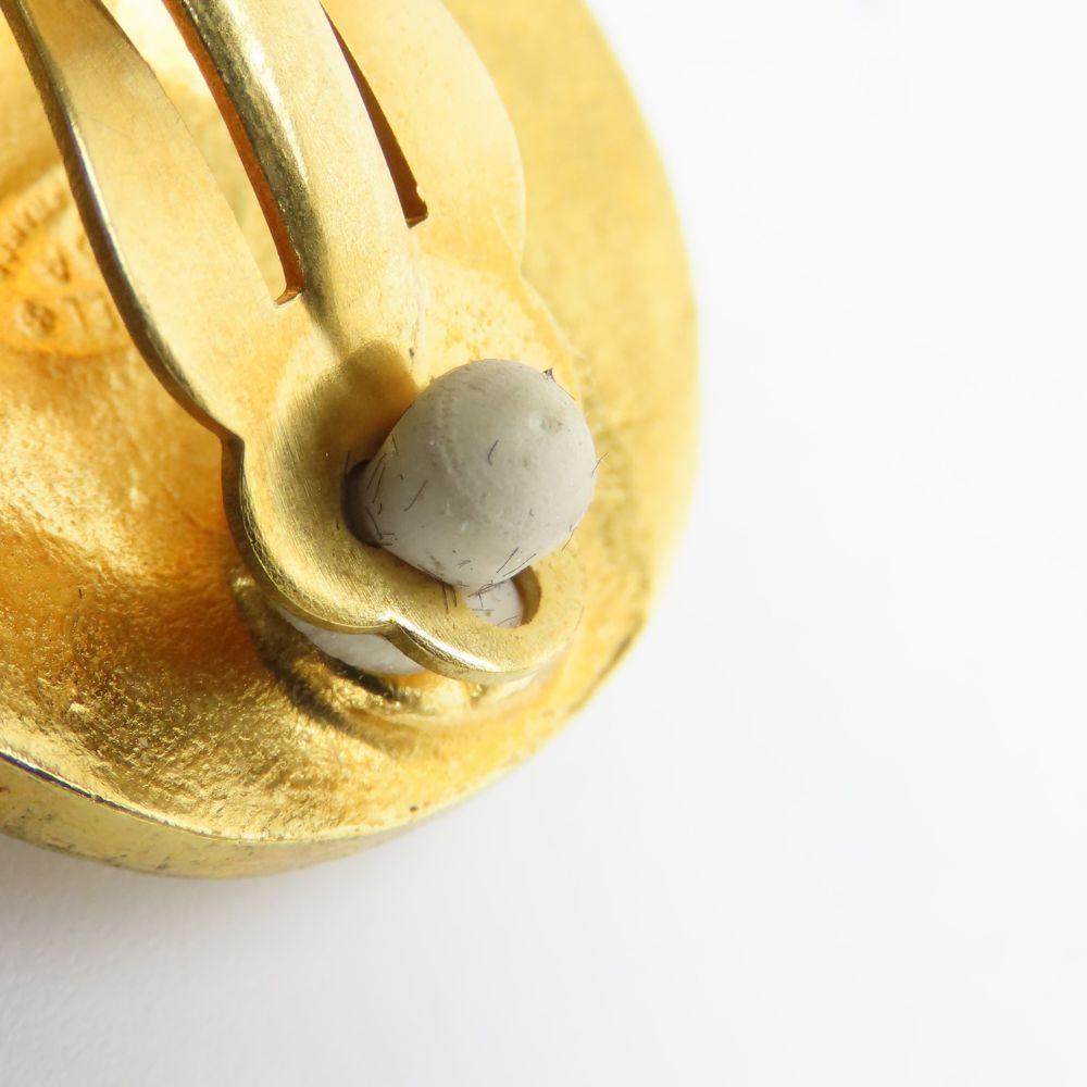 Used CHANEL Earring COCO Mark metal 18.4g gold plating