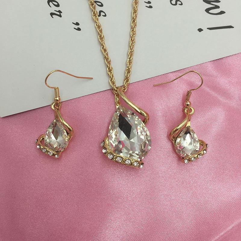 Ensemble Collier et Boucles d'Oreilles de Mariée Européen-Américain en Cristal Zircon en Forme de Cœur