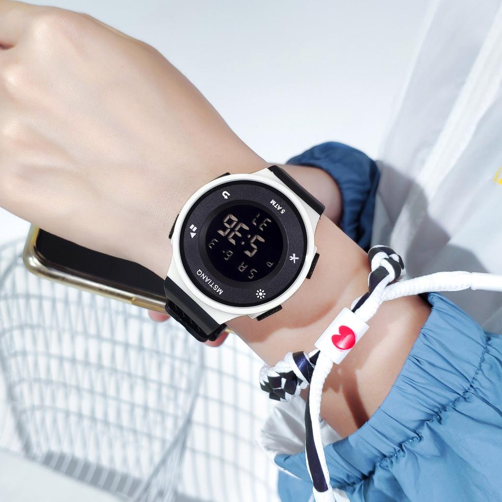 Multifunctional Electronic Watch For Male And Female Students Fashion Ultra-Thin 50M Luminous Sports Junior High School Students Watch
