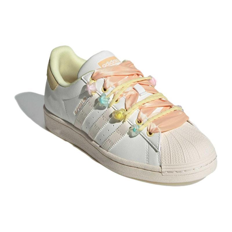 Adidas Originals SUPERSTAR Abrasion Resistant Low Top Skateboard Shoes Women's White Yellow Sneakers IF1805