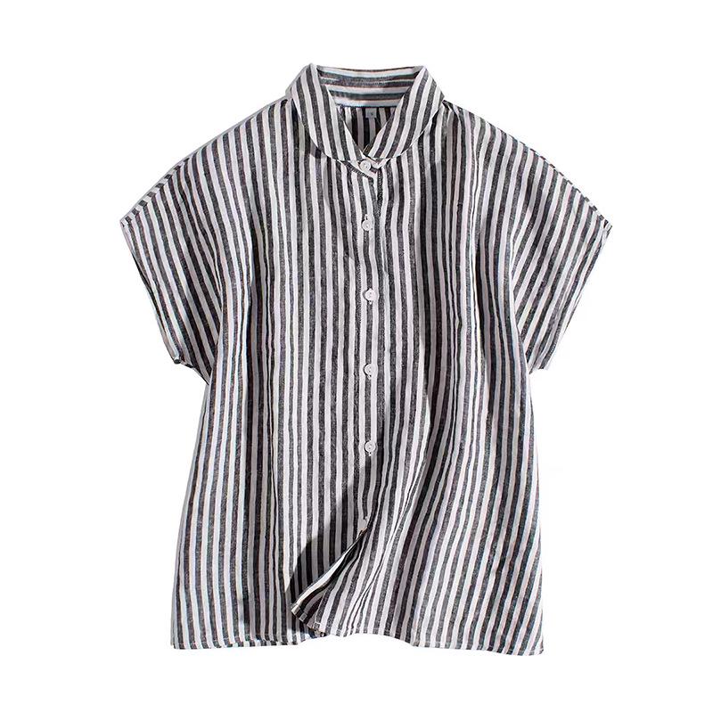 

2026 Women’s Trendy White Striped Loose-Fit Short Sleeve Top with a Slimming Round Neck 2XL